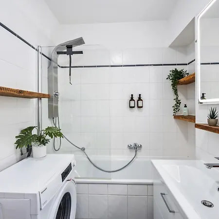 Traber Gemuetlich Zentral Parkplatz Leipzig