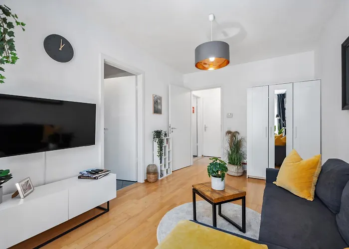 Traber Gemuetlich Zentral Parkplatz